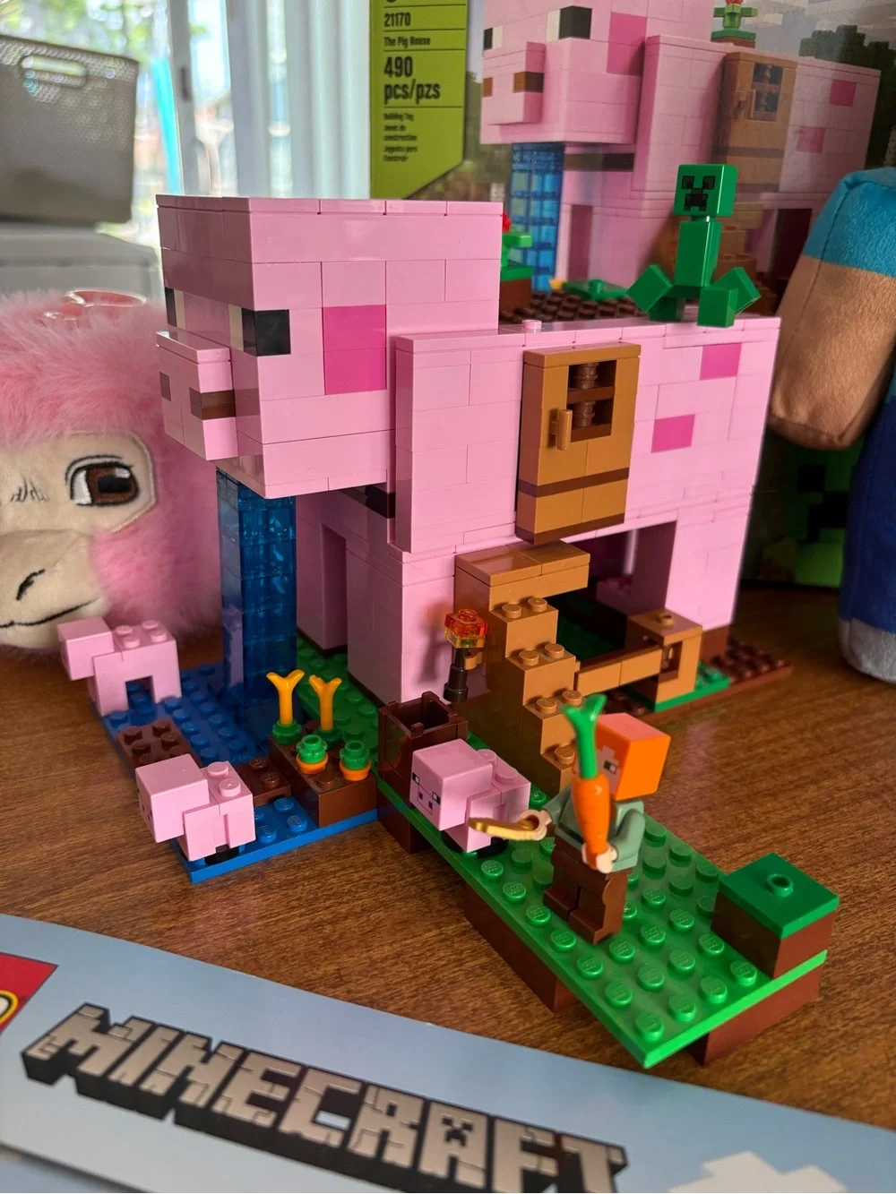Lego Minecraft Retired 21170 The Pig House